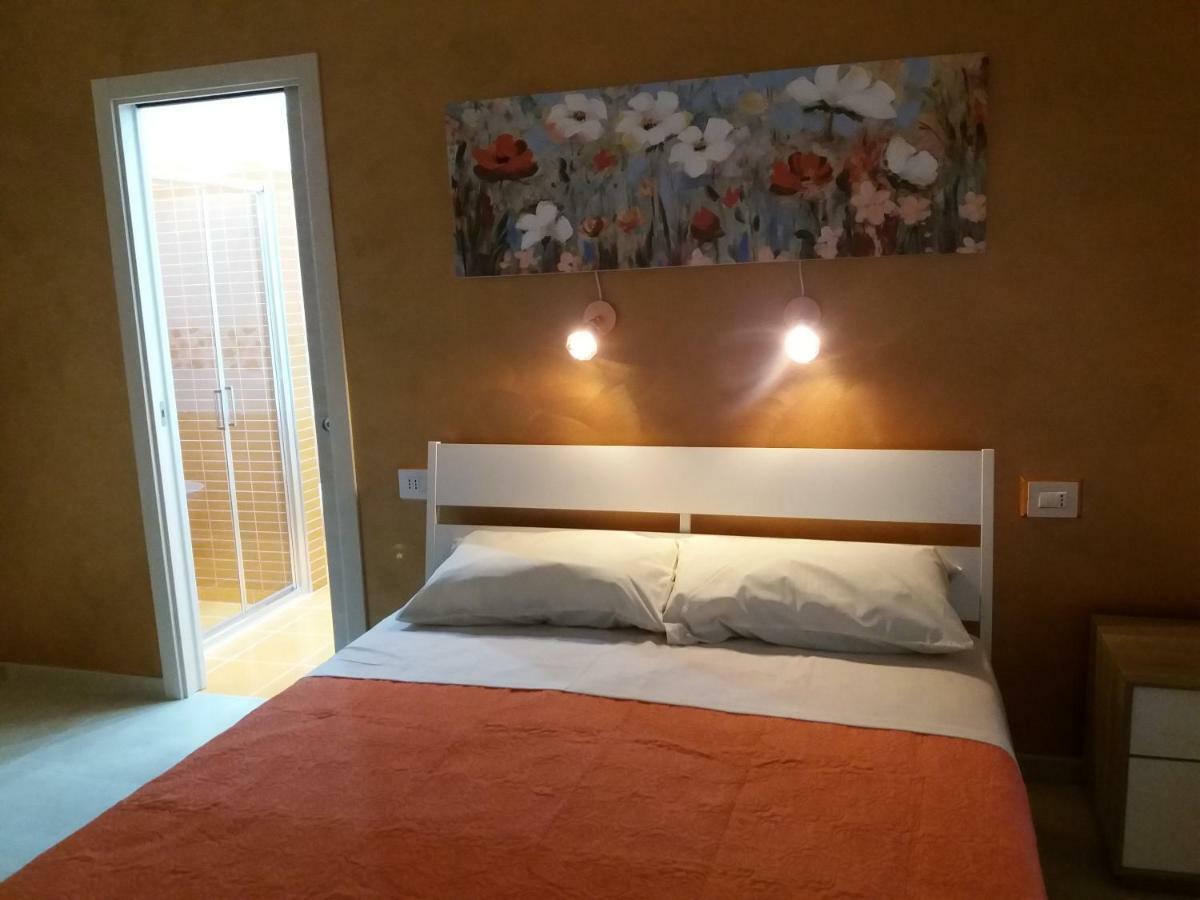 La Dimora Di Vituccio B&B Avetrana Bagian luar foto