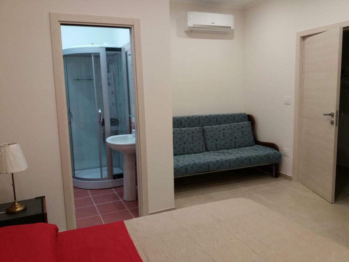 La Dimora Di Vituccio B&B Avetrana Bagian luar foto